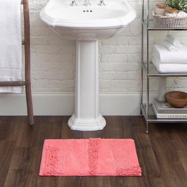 Composition Fiesta Hot Pink 21 in. x 34 in. Cotton Bath Mat
