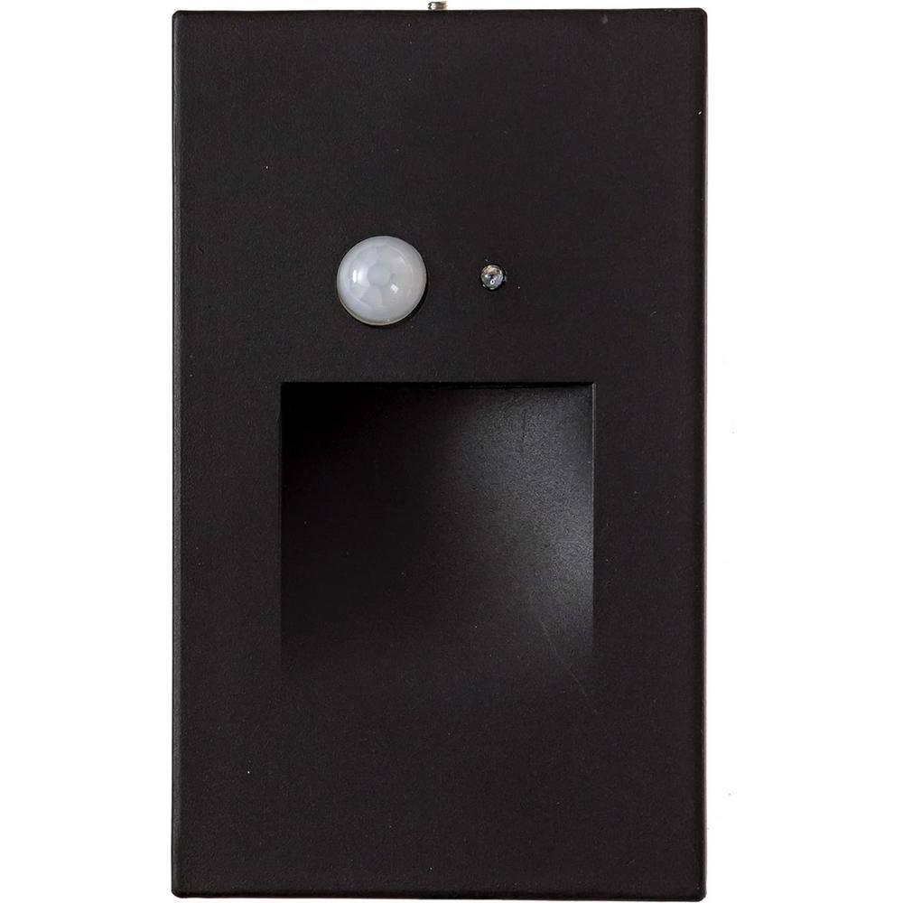 CIATA LED Indoor and Outdoor Motion Sensor Light, Integrated PIR Motion Sensor, Vertical Stairway Lighting - Black