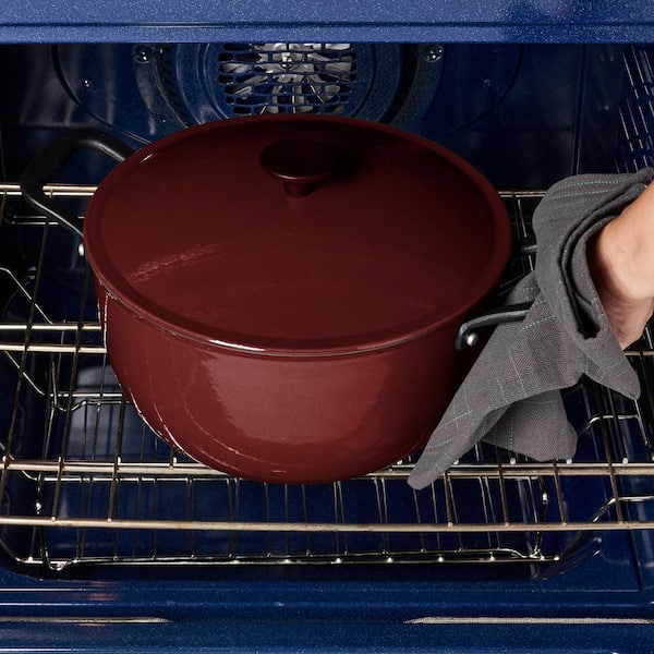 Lodge Cast Iron Debuts Red, White, and Blue Enamel Dutch Ovens, All Made in  the USA - Alliance for American Manufacturing