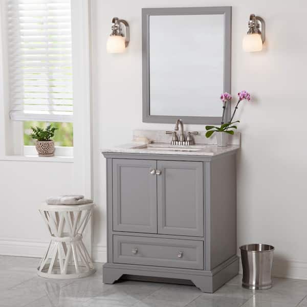 Stratfield 31 in. Single Sink Sterling Gray Bath Vanity with Winter Mist Cultured Marble Top (Assembled)