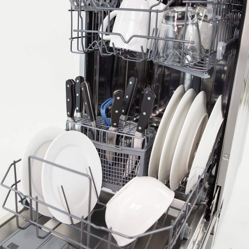 Avanti 18-Inch Silver Stainless Steel Built-In Dishwasher