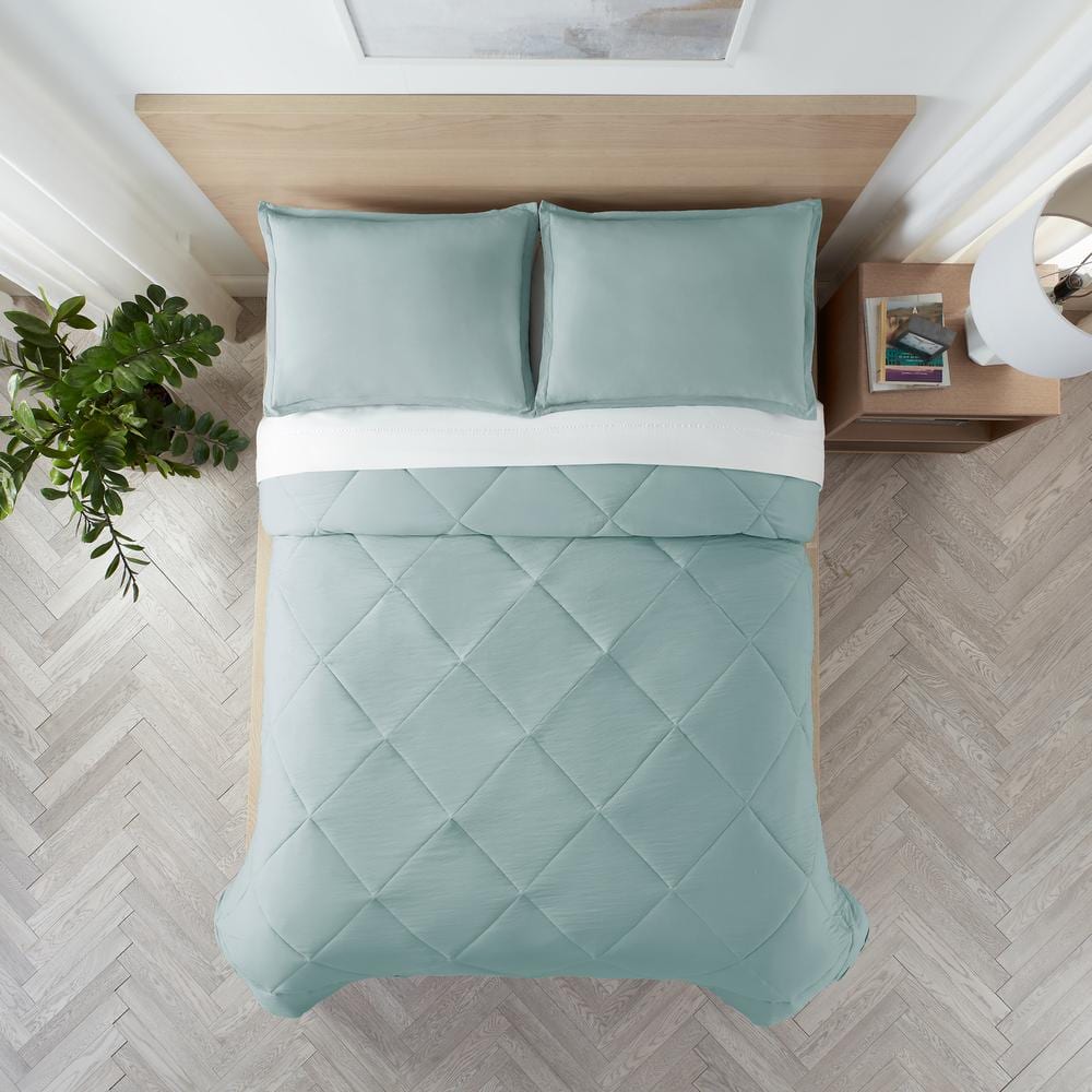 Pale Green Twin Reversible Microfiber Bedspread Set