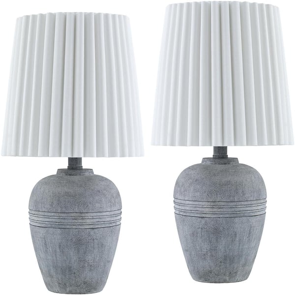 Livabliss Kakisa Traditional Accent Table Lamp