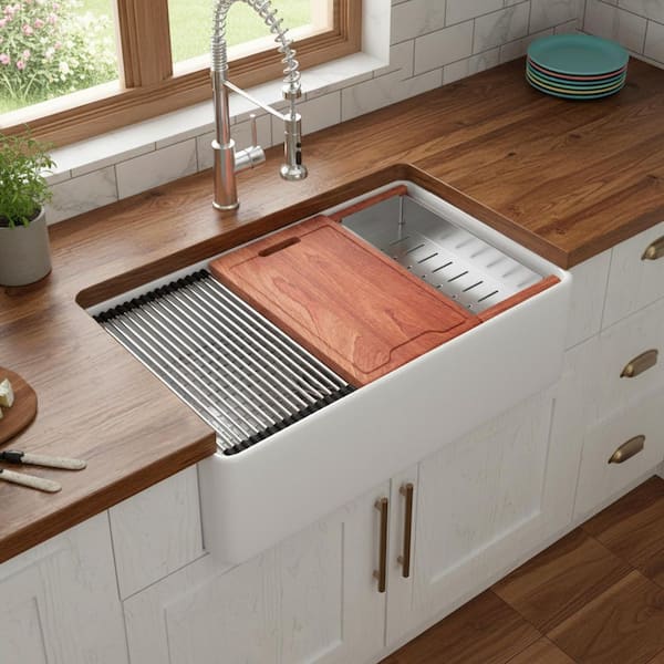 33 in. L x 20 in. W Apron-Front Single Bowl White Ceramic Kitchen Sink with Accessories