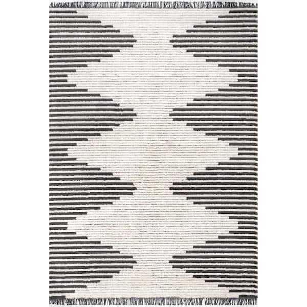 nuLOOM Morgan Beige 4 ft. x 6 ft. Contemporary Diamond Soft Shag Fringe Indoor Area Rug