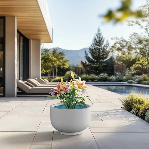 Sapcrete 18 in. Large Crisp White (Enhanced Interior) Concrete Round Planter / Pot with Drainage Holes