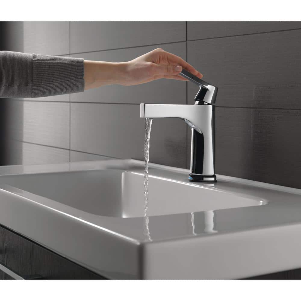 Zura 7 3/4" Chrome Modern Single Hole Faucet with Touch2O Technology