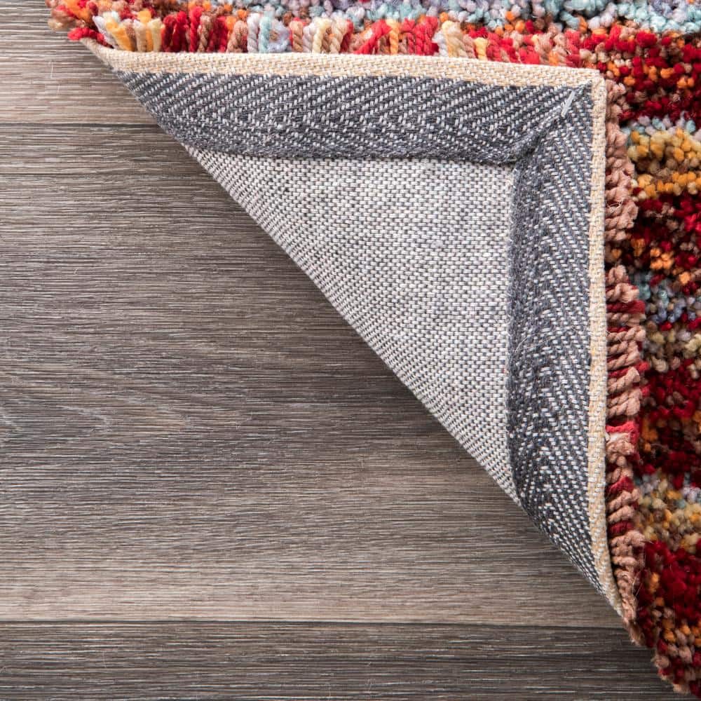 Zoomy 6' x 9' Red Striped Tufted Shag Rug
