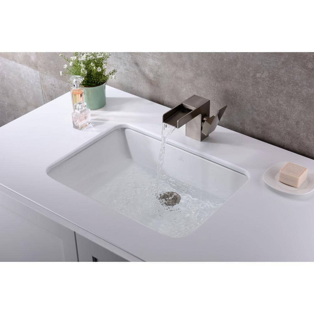 Pegasus 21'' Glossy White Ceramic Undermount Bathroom Sink