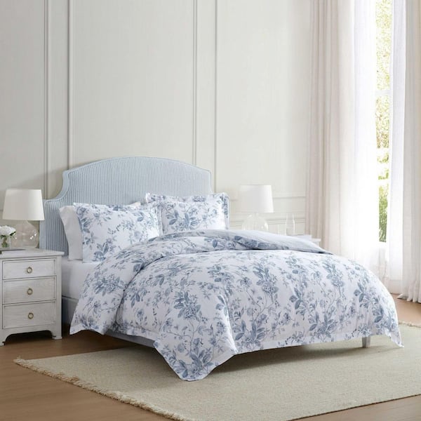 MARTHA STEWART Songbird 2-Piece White/Blue Cotton Sateen Twin