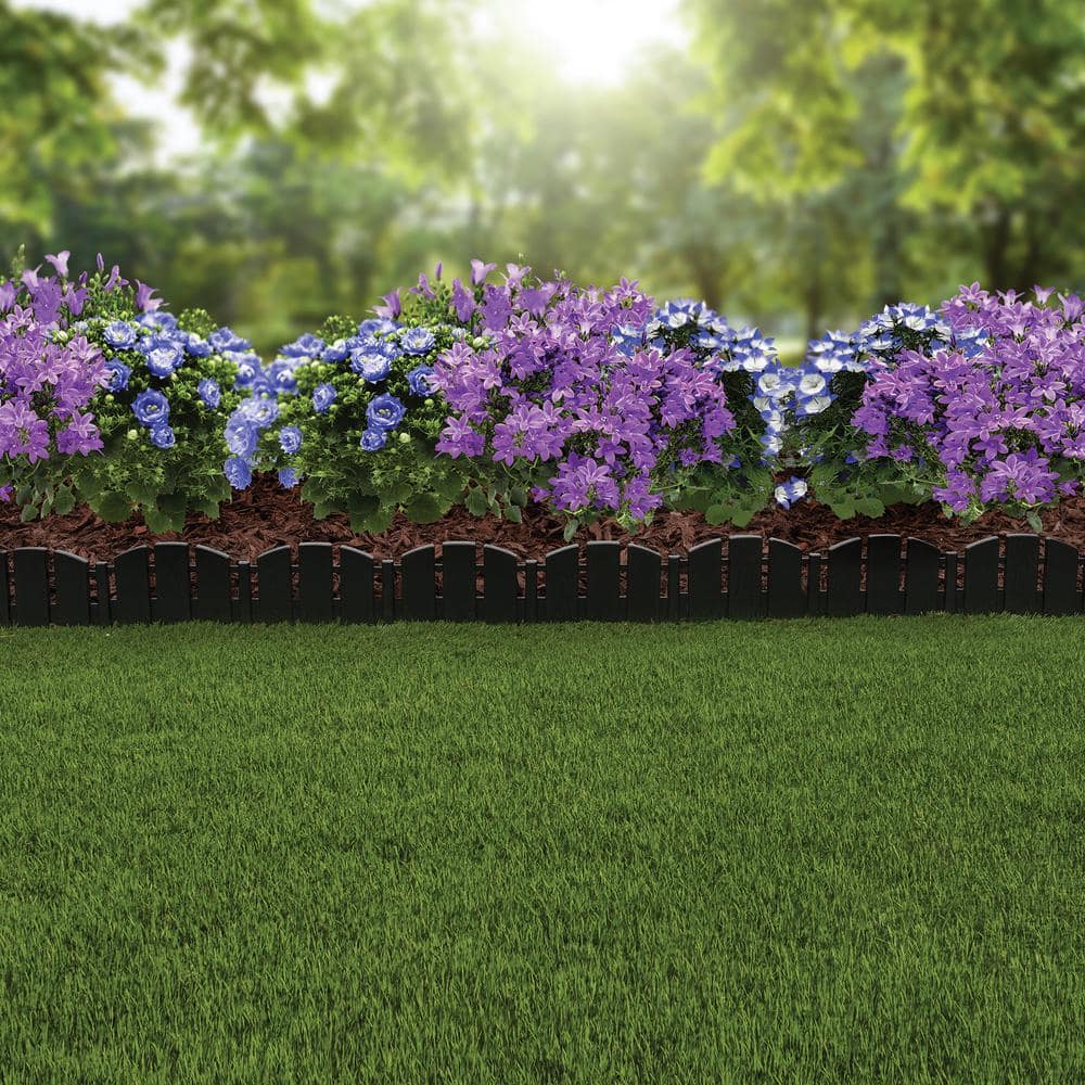 15 ft Black Plastic No-Dig Landscape Edging Kit with Anchoring Spikes
