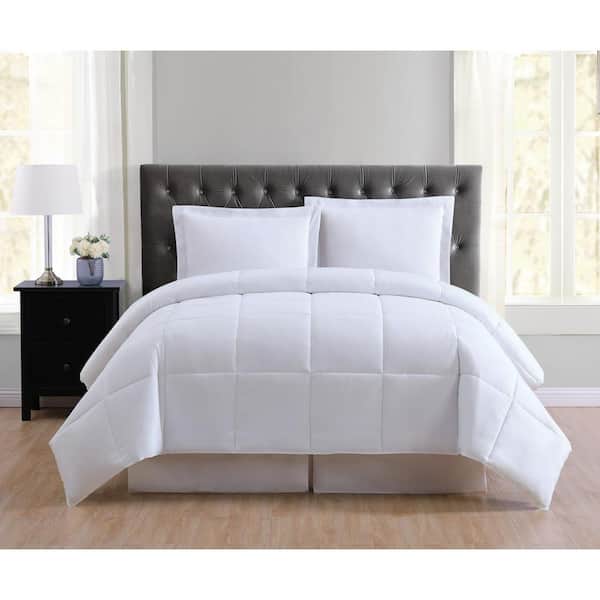 Truly Soft Everyday 3-Piece White Full/Queen Comforter Set