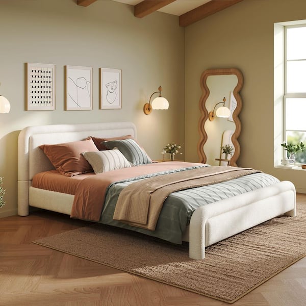 CHRISTOPHER KNIGHT HOME Riley White Wood Frame Queen Size Platform Bed ...