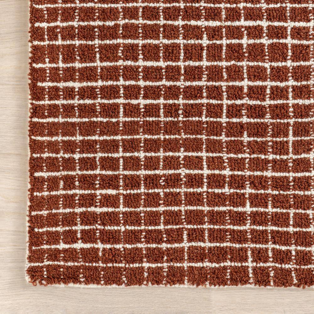 Chestnut Hand-Tufted Wool Rectangular Area Rug, 5' x 8'