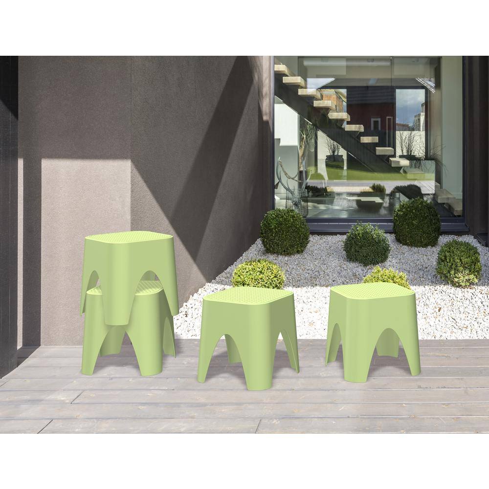 Mallorca Green Resin Stackable Outdoor Accent Table Set