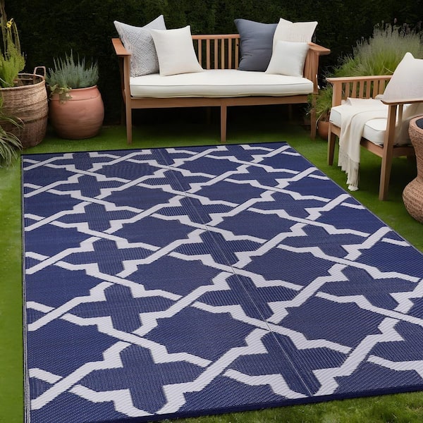 5 X 8 Blue White Lightweight Trellis Reversible Plastic Indoor Outdoor Area Rug