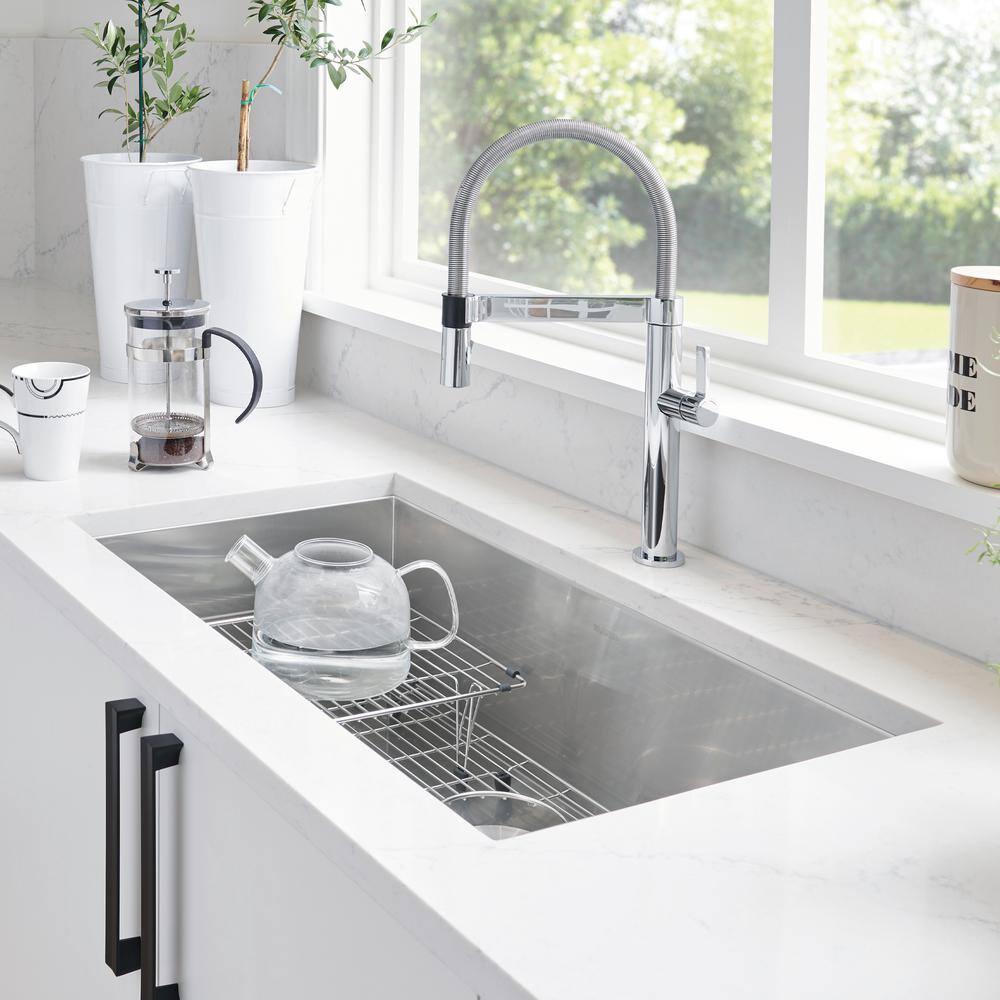 Quatrus 32" Single Bowl Stainless Steel Undermount Kitchen Sink