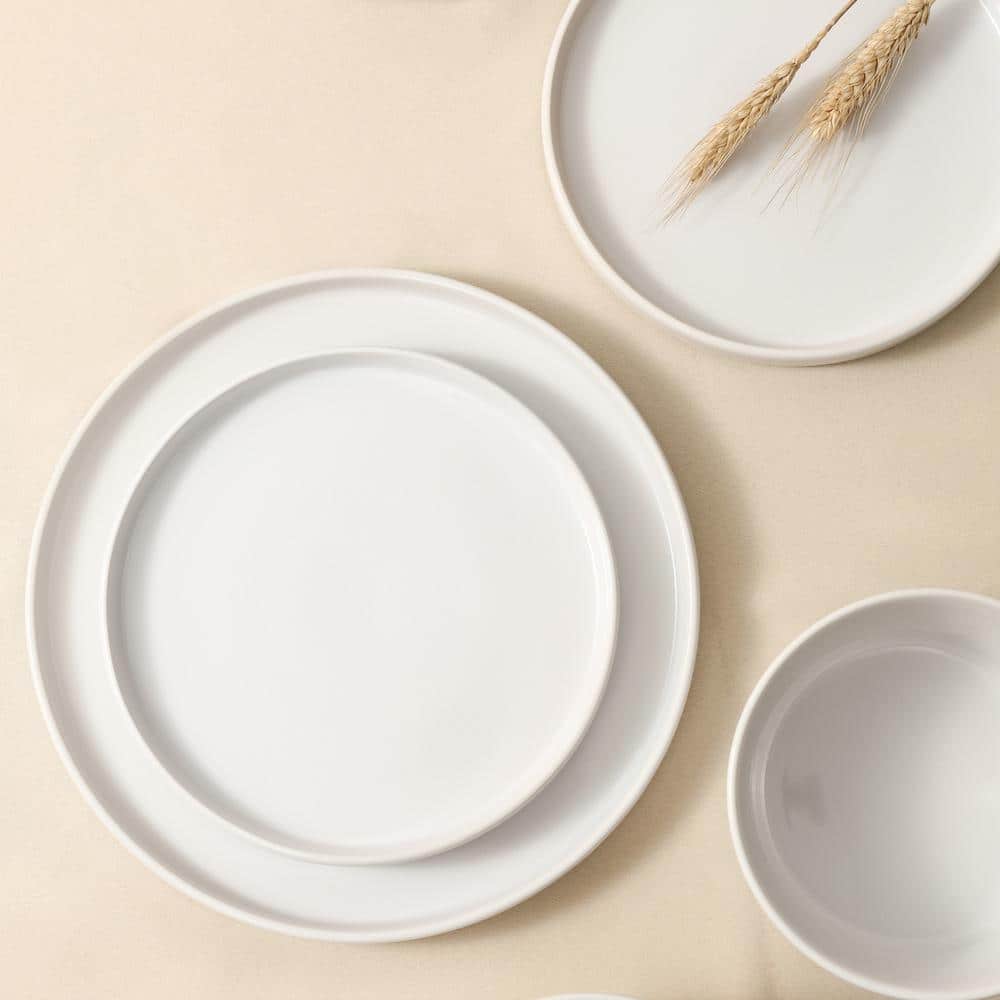 White Ceramic 16-Piece Outdoor Dinnerware Set, Service for 4