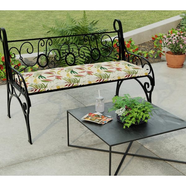 https://images.thdstatic.com/productImages/ed2625c8-3c06-5748-8787-8a90b6d2ac3b/svn/jordan-manufacturing-outdoor-dining-chair-cushions-9676pk1-2385d-e1_600.jpg