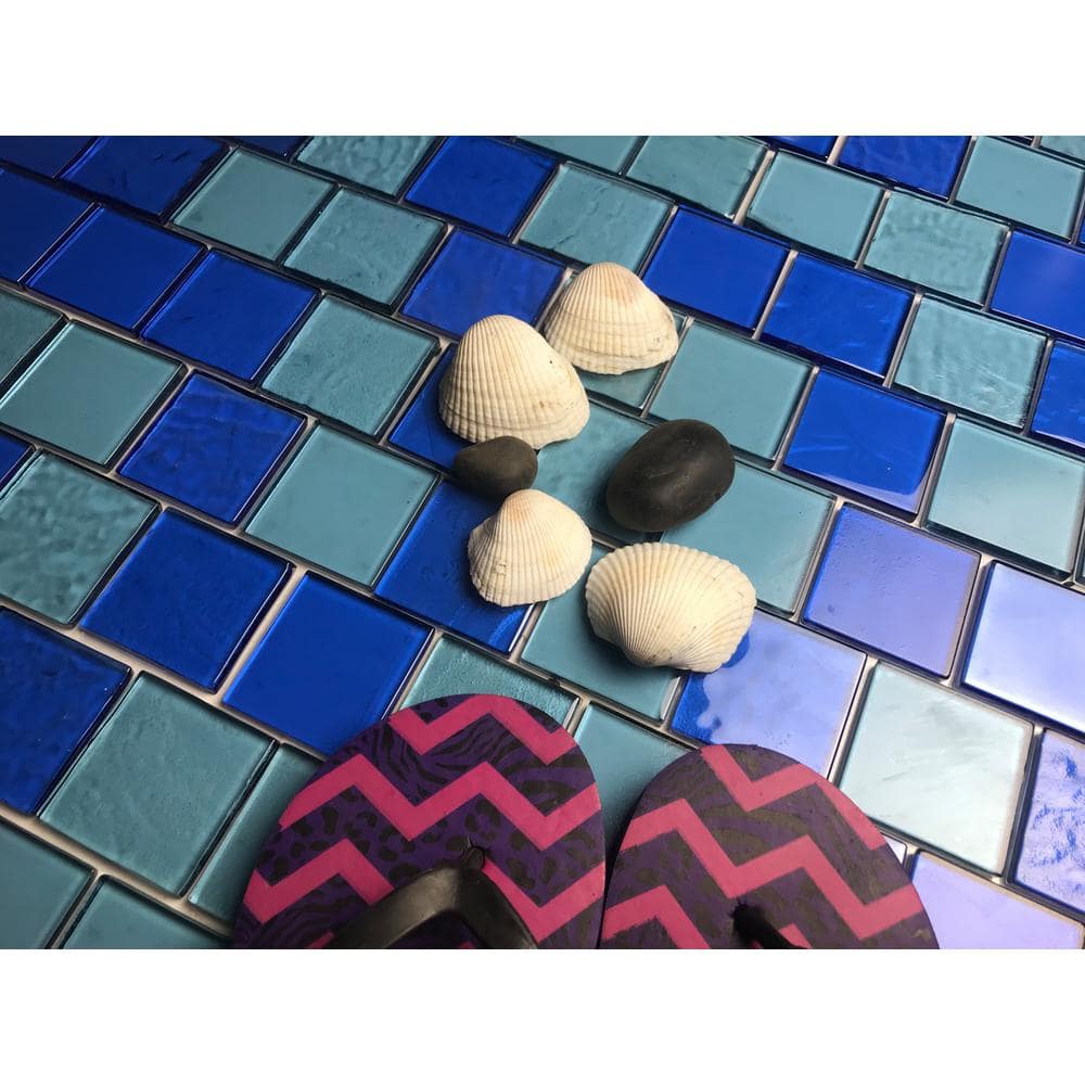 Landscape Blue Glossy Glass Mosaic Tile for Pools and Kitchens