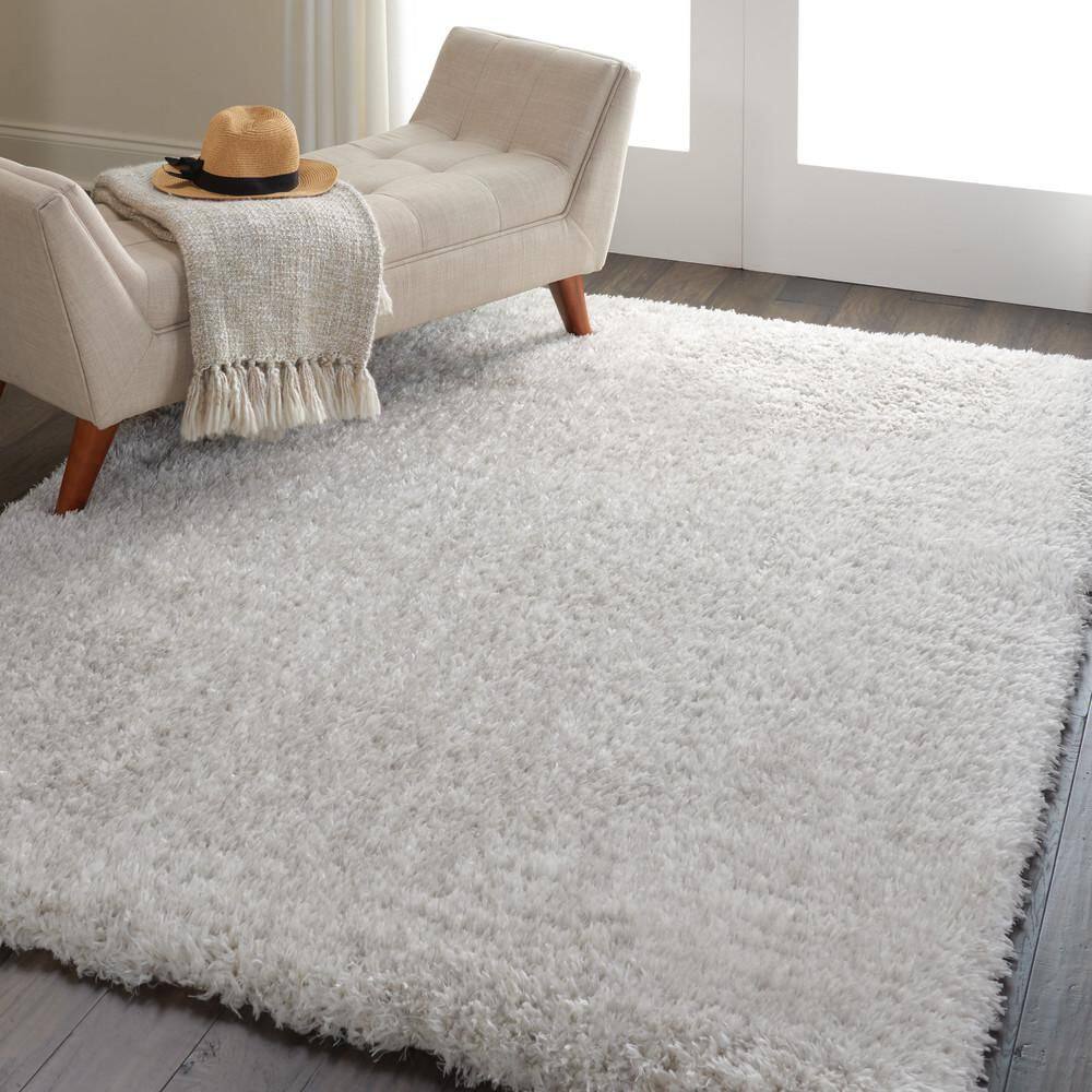 Light Grey 5' x 7' Hand-Knotted Shag Area Rug