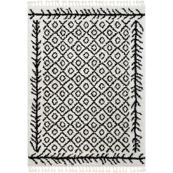 Well Woven Cabana Agata Moroccan Shag Black 5 ft. 3 in. x 7 ft. 3 in. Soft Area Rug