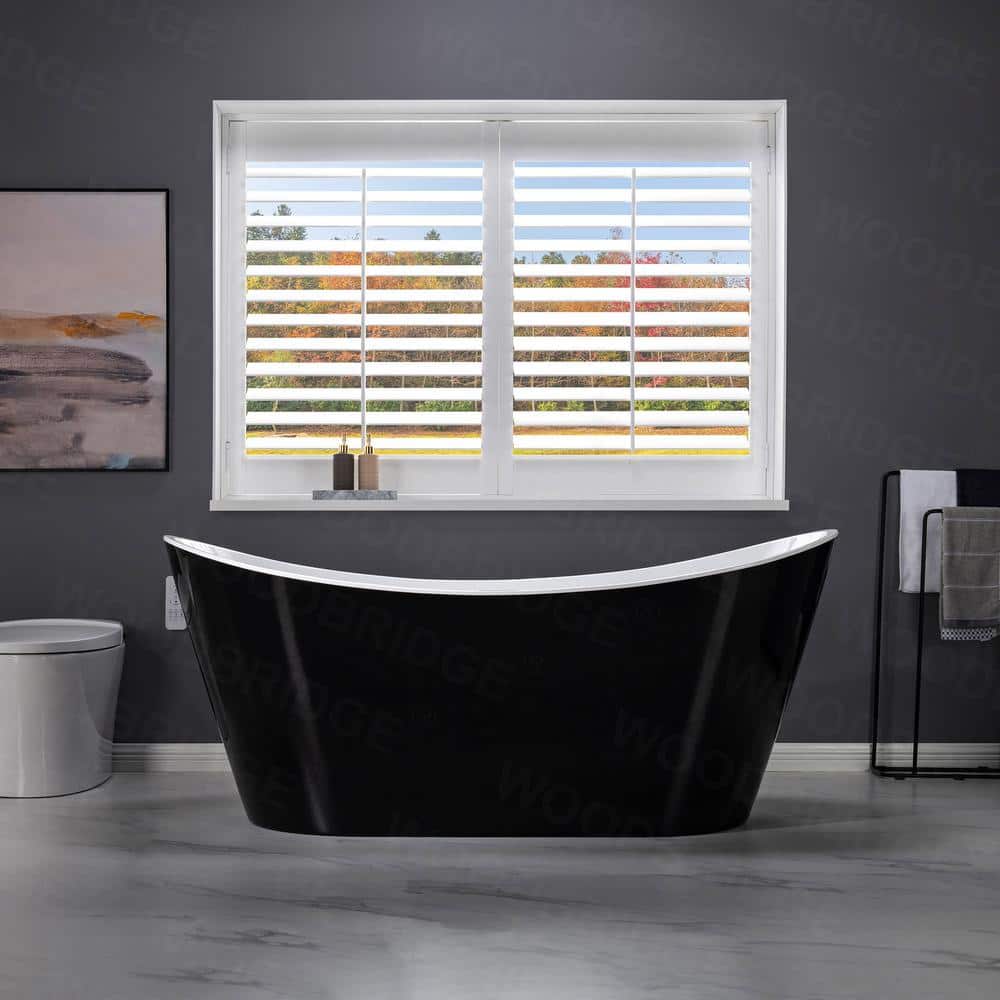 67'' x 31.5'' Freestanding Soaking Acrylic Bathtub