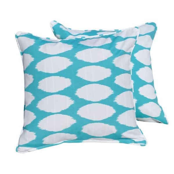 16.54 in. L Teal and White Polka Dot Square Outdoor Throw Pillows without Fringe (2-Pack)
