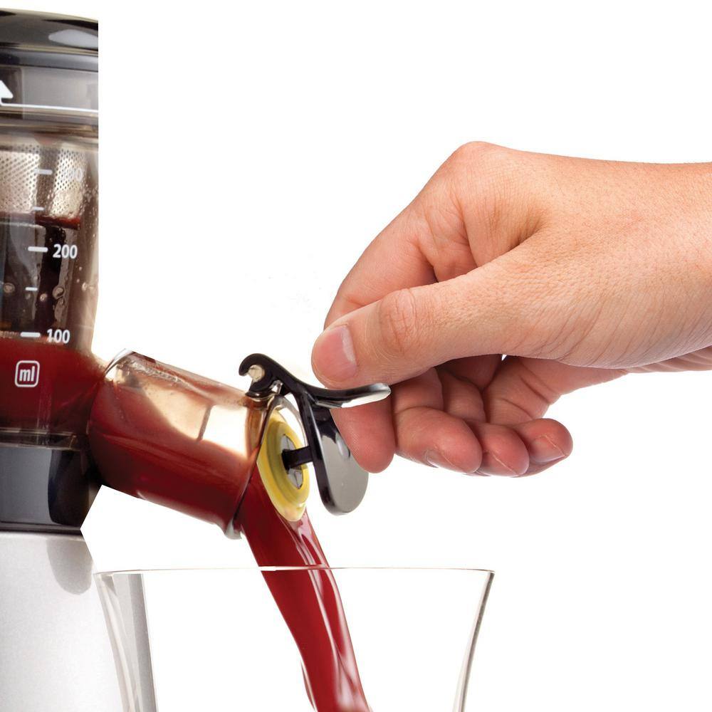 Omega Vertical Slow Speed Masticating Silver Juicer Omega Vertical Slow Speed Masticating Silver Juicer - 3