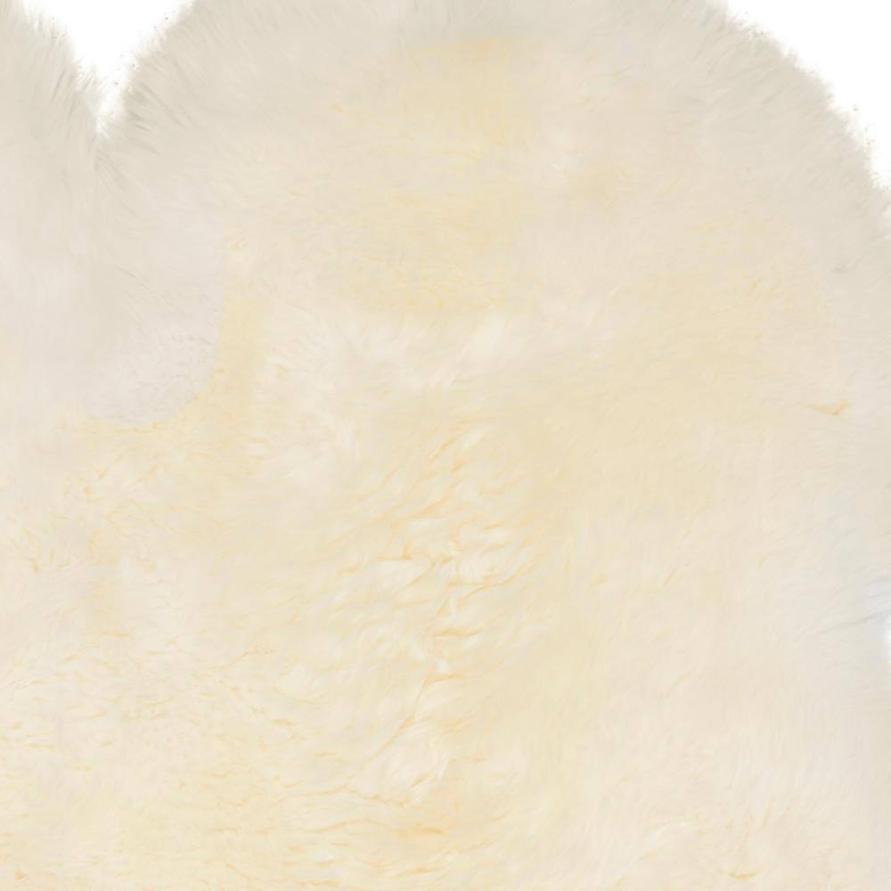Handmade Ivory Sheepskin Shag Rug 4' x 6'