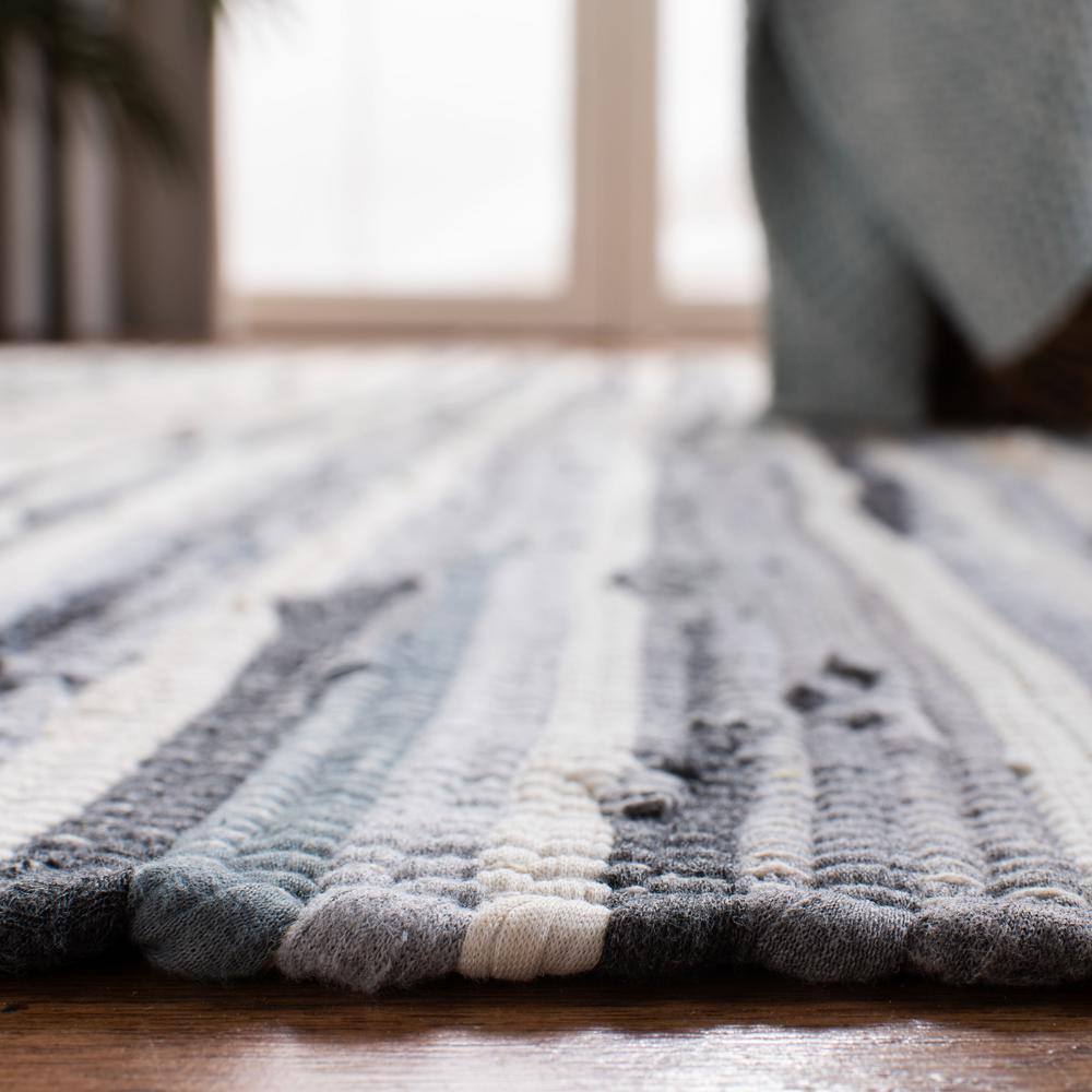 Ivory and Grey Striped Handwoven Wool-Cotton Area Rug, 2' x 3'
