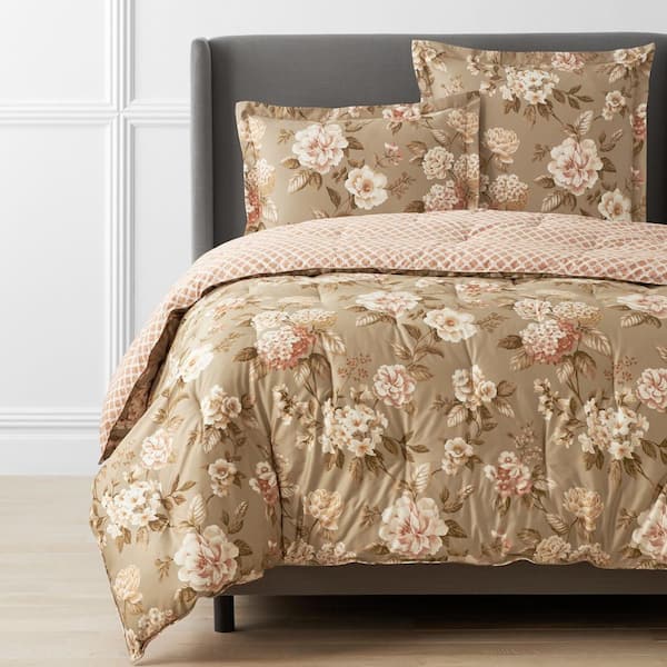 The Company Store Legends Hotel Blooming Flowers Cocoa Brown Full Wrinkle-Free Sateen Comforter