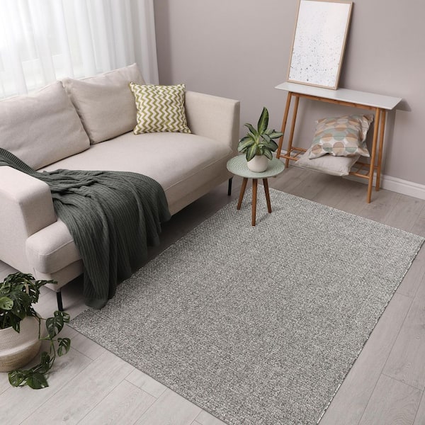 Blocton 5 ft. x 7 ft. Gray Area Rug