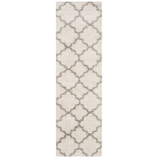 SAFAVIEH Hudson Shag Ivory/Gray 2 ft. x 6 ft. Geometric Quatrefoil Runner Rug