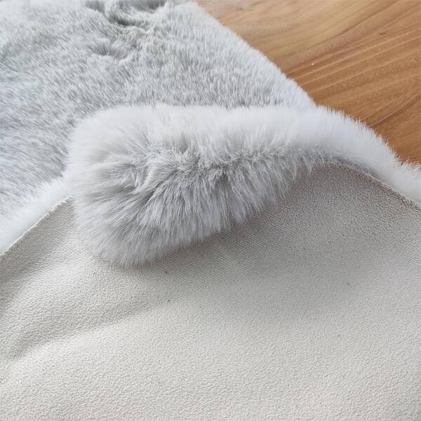 Faux Fur Round Area Rug