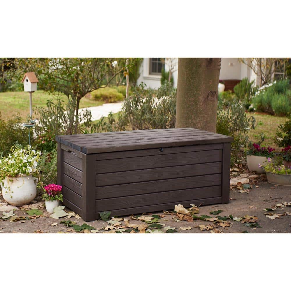 Eastwood Brown 150 Gallon Lockable Resin Deck Box