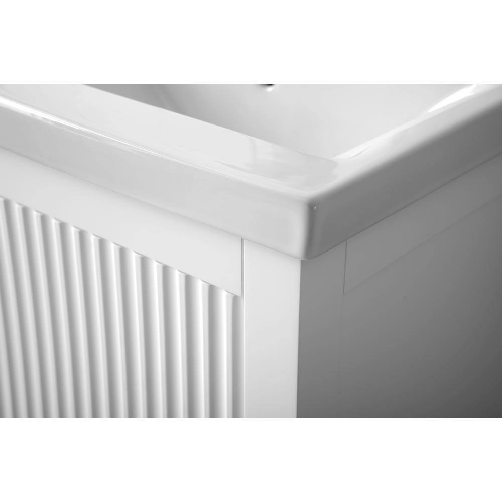 24" White Poplar Wood Single Sink Bathroom Vanity with Ceramic Top