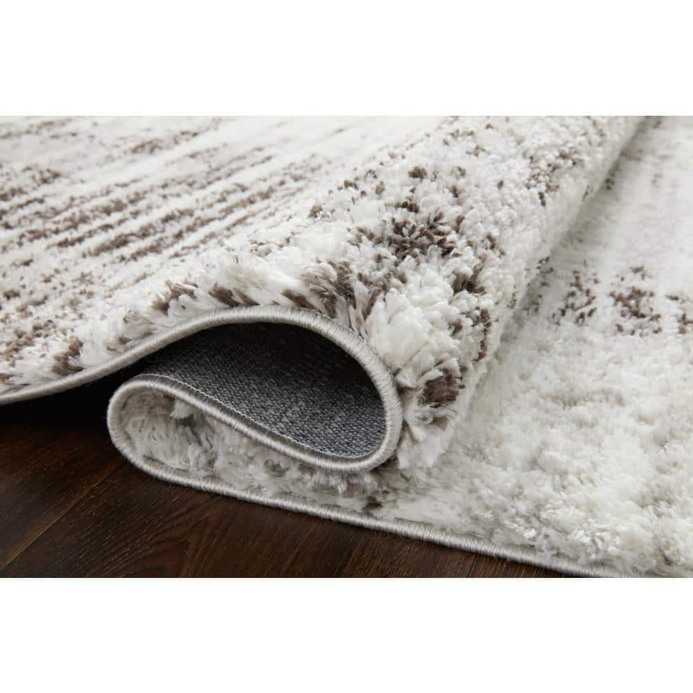Gray and Cream Abstract Shag Area Rug, 2'3" x 4'