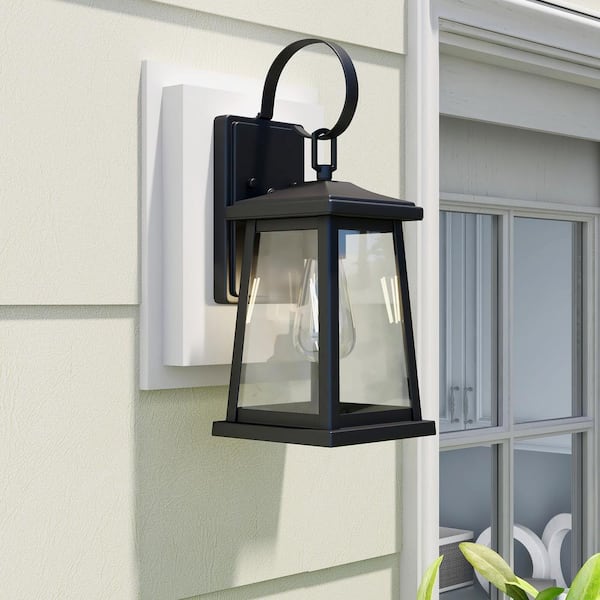 https://images.thdstatic.com/productImages/edea0428-4508-431f-b871-b14849aab2ad/svn/black-pia-ricco-outdoor-sconces-1jay-12113-e1_600.jpg