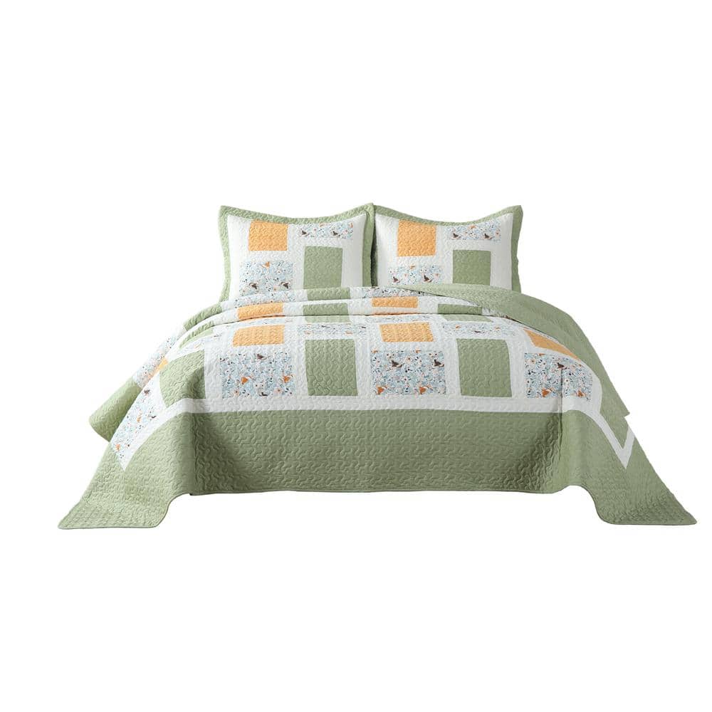 Green and Multicolor Cotton Patchwork Queen Quilt Set