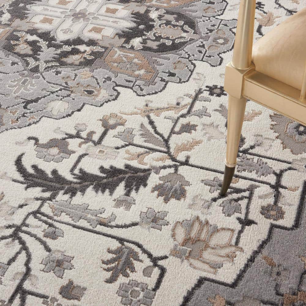Ivory Grey Medallion 8' x 10' Vintage-Inspired Area Rug