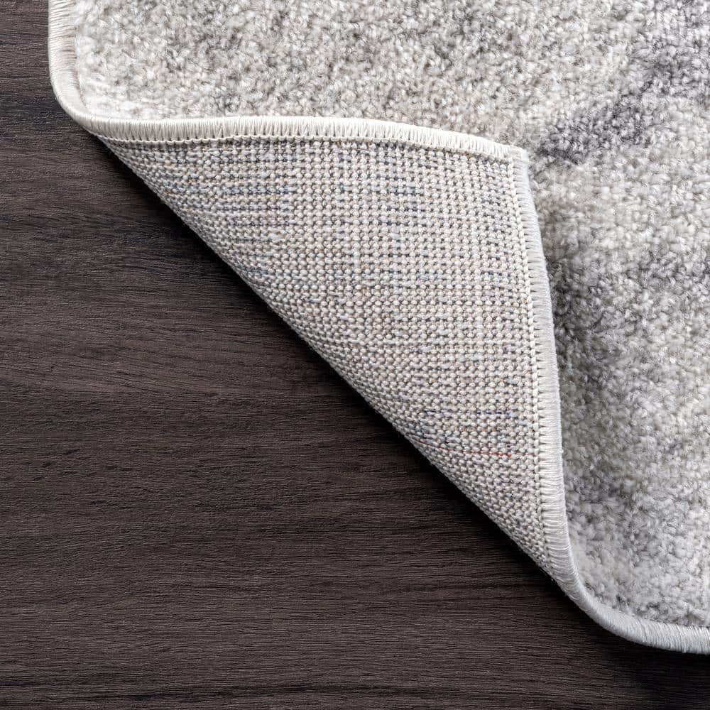 Gray Oval Reversible Stain-Resistant Synthetic Area Rug