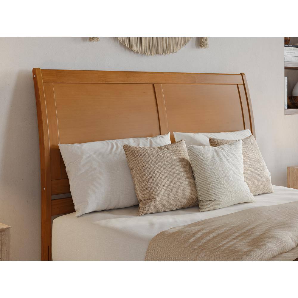 Light Toffee Queen Wood Platform Bed with Trundle and Headboard