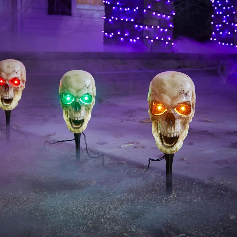 Home Accents Holiday 3-pack LED Skull Pathway Makers with Timer
