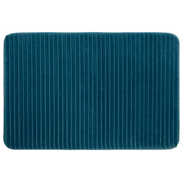 Mohawk Home Roswell 17 in. x 24 in. Cool Water Polyester Machine Washable Bath Mat