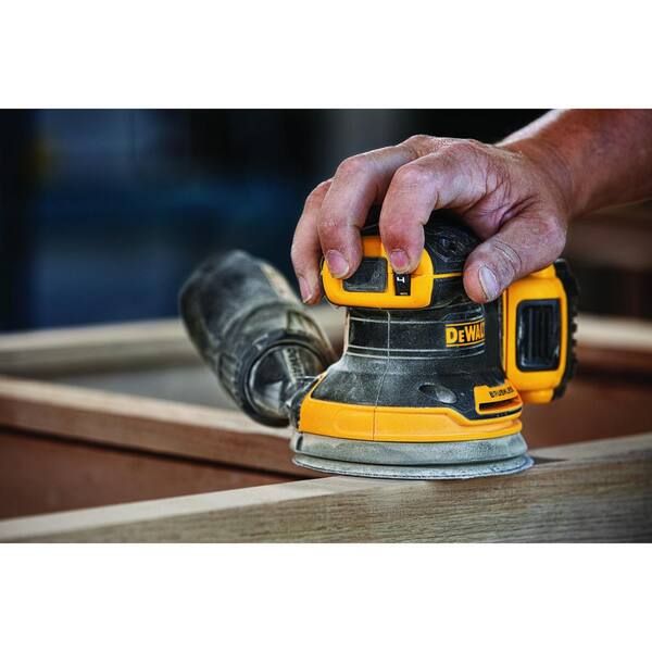 Dewalt detail online sander cordless