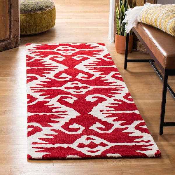 Wyndham 2 ft. x 9 ft. Red/Ivory Floral Geometric Runner Rug