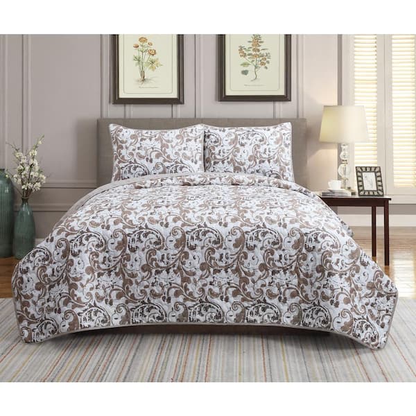 Harper Lane Scroll 3-Piece Tan Microfiber Full/Queen Quilt Set