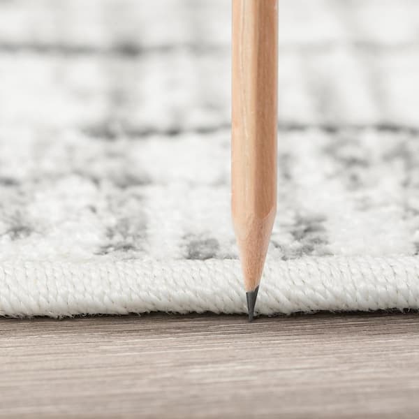 Breeze Stripe Gray 5 ft. x 8 ft. Indoor/Outdoor Area Rug