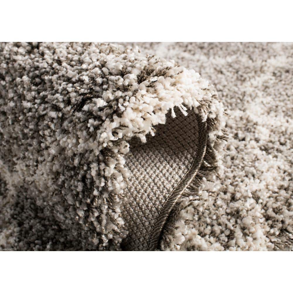 Ivory and Grey Rectangular Shag Area Rug 6' x 9'